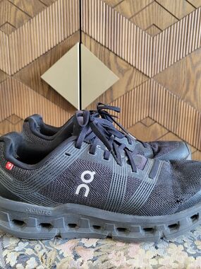 On Running Women's Black Running Shoes